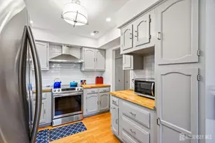 481 Newport Way, Monroe Township, NJ 08831 - Photo 12