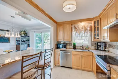 71 Crosby Avenue, Edison, NJ 08817 - Photo 10