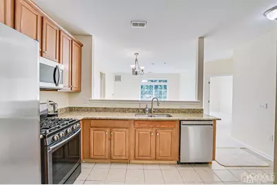 [Address not provided], Edison, NJ 08837 - Photo 6
