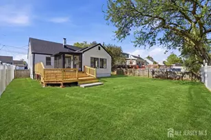 48 Delaware Ave, Carteret, NJ 07008 - Photo 26