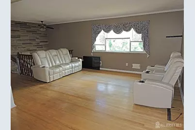 118 Benart Place, Middlesex, NJ 08846 - Photo 4