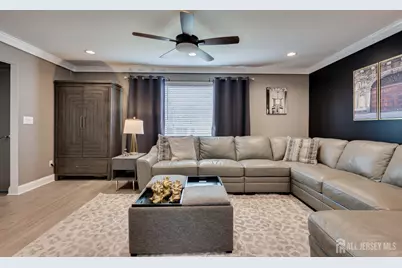 7 Myrtle Avenue, Metuchen, NJ 08840 - Photo 6