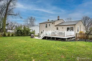 8 Adelphi Ct, Edison, NJ 08837 - Photo 32