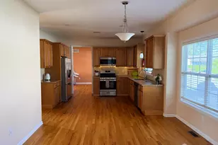 21 Van Syckle Blvd, South Bound Brook, NJ 08880 - Photo 8