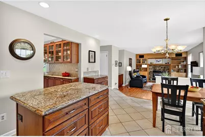 [Address not provided], Plainsboro Township, NJ 08536 - Photo 14