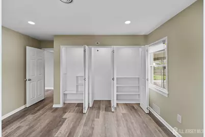 49 Louis Avenue, Middlesex, NJ 08846 - Photo 8