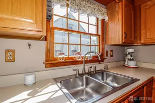 26 W Cliff Rd, Colonia, NJ 07067 - Photo 12