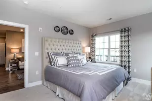 1021 Vanderbergh Blvd, Monroe Township, NJ 08831 - Photo 8