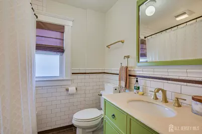 [Address not provided], Dunellen, NJ 08812 - Photo 34