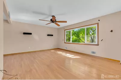 3 Wilton Avenue, Middlesex, NJ 08846 - Photo 6