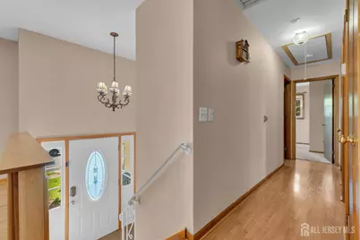 3 Wilton Avenue, Middlesex, NJ 08846 - Photo 4