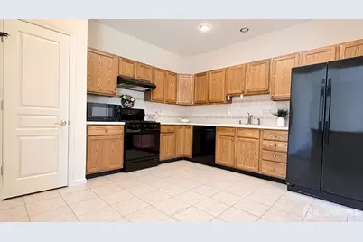 440 Bluebird Drive, Monroe Township, NJ 08831 - Photo 6