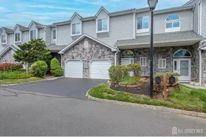 15 Daleron Place, South Amboy, NJ 08879 - Photo 1