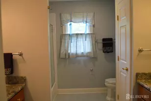 40 Newland Ct, Bridgewater, NJ 08807 - Photo 16
