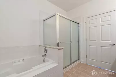 4306 Enclave Circle #4306, Franklin Township, NJ 08873 - Photo 10
