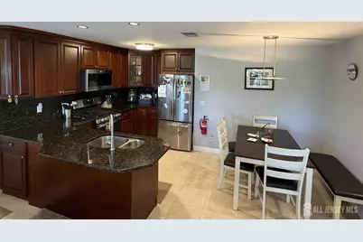 316 Cozzens Court, East Brunswick Township, NJ 08816 - Photo 4