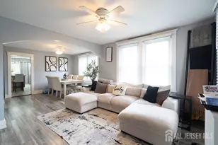 25 Reid St, Sayreville, NJ 08872 - Photo 4
