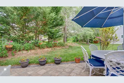 1 Kingston Court, Monroe Township, NJ 08831 - Photo 34