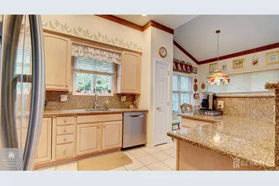 1 Kingston Court, Monroe Township, NJ 08831 - Photo 14
