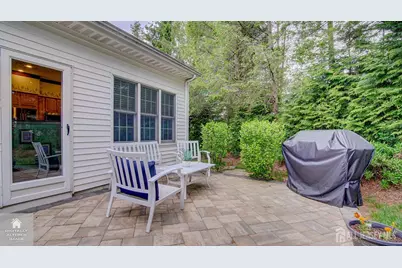 1 Kingston Court, Monroe Township, NJ 08831 - Photo 32