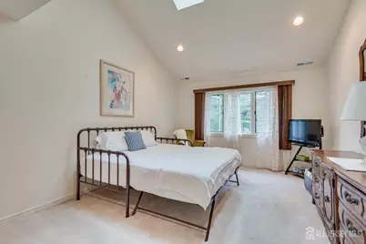 73 Chatsworth Court, Edison, NJ 08820 - Photo 22