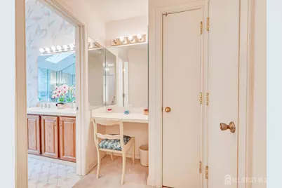 73 Chatsworth Court, Edison, NJ 08820 - Photo 24