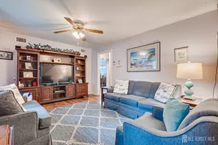 29 Kendall Dr, Sayreville, NJ 08859 - Photo 4