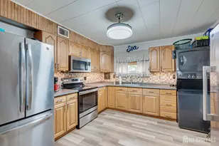 29 Kendall Dr, Sayreville, NJ 08859 - Photo 10