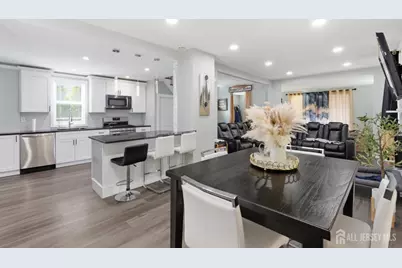 245 W 3 Avenue, Roselle, NJ 07203 - Photo 10