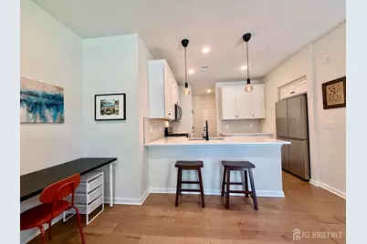 614 Sadie Circle, New Brunswick, NJ 08901 - Photo 4
