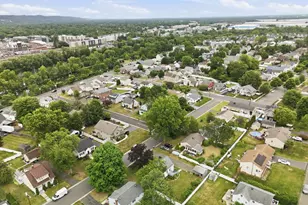 221 W Prospect St, South Bound Brook, NJ 08880 - Photo 34