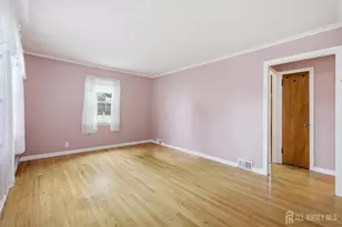 221 W Prospect St, South Bound Brook, NJ 08880 - Photo 8