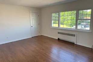 260 Loring Ave, Edison, NJ 08817 - Photo 4