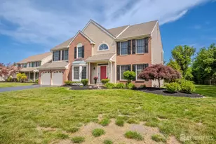 26 Kinglet Dr S, Plainsboro Township, NJ 08512 - Photo 2