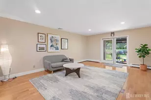 16 Cutter Ave, Edison, NJ 08820 - Photo 2