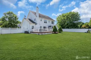 10 Beacon Pl, Old Bridge Township, NJ 08857 - Photo 70