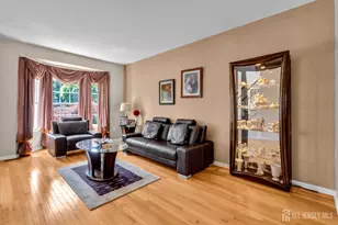 10 Beacon Pl, Old Bridge Township, NJ 08857 - Photo 14