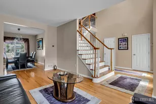 10 Beacon Pl, Old Bridge Township, NJ 08857 - Photo 12