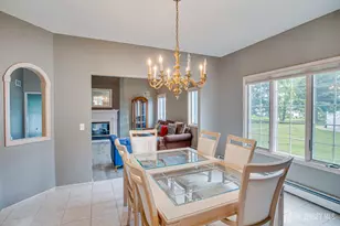 19 Dawson Ln, Monroe Township, NJ 08831 - Photo 12