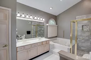 19 Dawson Ln, Monroe Township, NJ 08831 - Photo 22