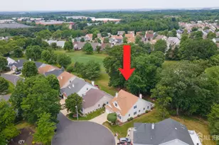 19 Dawson Ln, Monroe Township, NJ 08831 - Photo 4