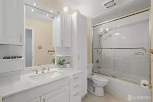 57 Livingston Ave, Edison, NJ 08820 - Photo 16