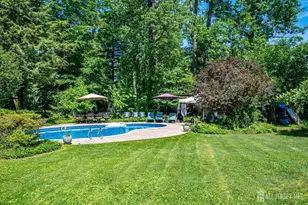 9 Clive Hills Rd, Edison, NJ 08820 - Photo 34