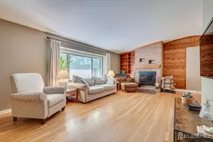 9 Clive Hills Rd, Edison, NJ 08820 - Photo 12