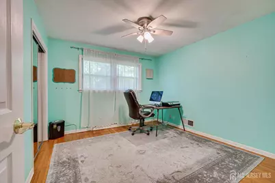 9 Clive Hills Road, Edison, NJ 08820 - Photo 28