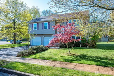 6 Sussex Court, Edison, NJ 08820 - Photo 2
