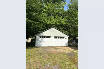 42 Revere Boulevard, Edison, NJ 08820 - Photo 4