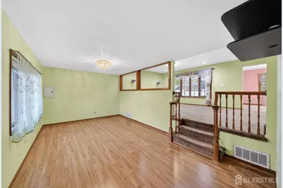 95 Pine Street, Iselin, NJ 08830 - Photo 26