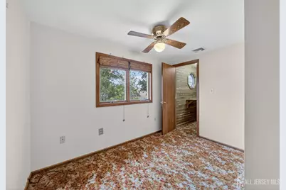 95 Pine Street, Iselin, NJ 08830 - Photo 12