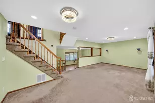 95 Pine St, Iselin, NJ 08830 - Photo 22